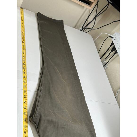 Revtown Jeans Mens 33x30 Olive Green Sharp Decade Denim Slim Straight Stretch - Picture 12 of 12